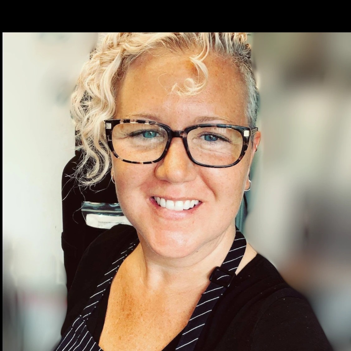 Photo of Joanna Van Ginkel