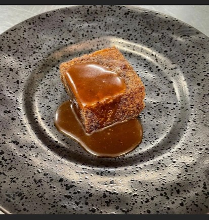 vanilla bean custard stuffed brioche, salted caramel.png vanilla bean custard stuffed brioche, salted caramel.png