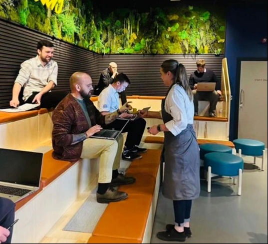 PORSCHE PIC 5.png PORSCHE PIC 5.png