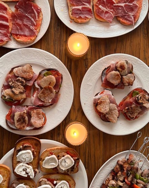 Tapas y tostas