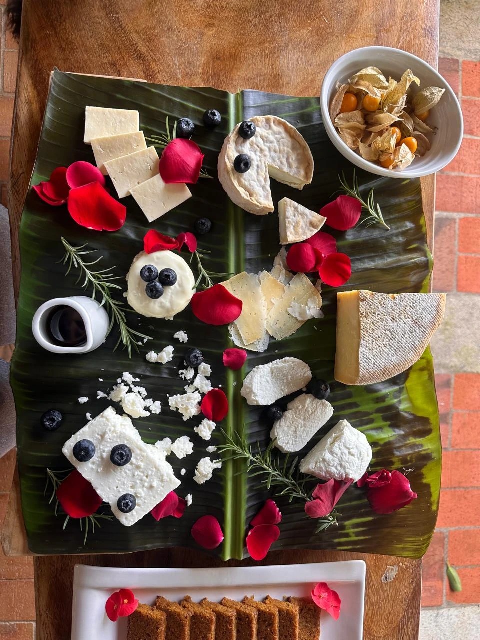 Imagen de WhatsApp 2025-08-26 a las 13.12.13_024c7761.jpg