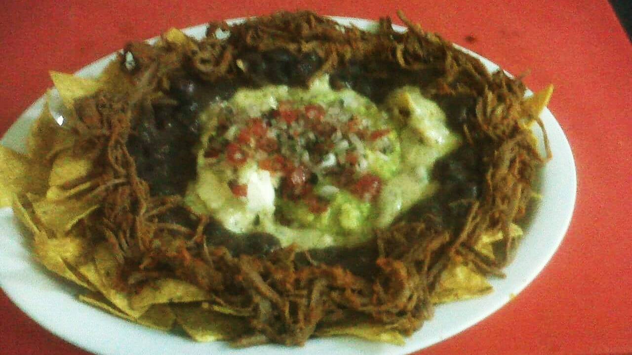 NACHOS SINALOA.jpg