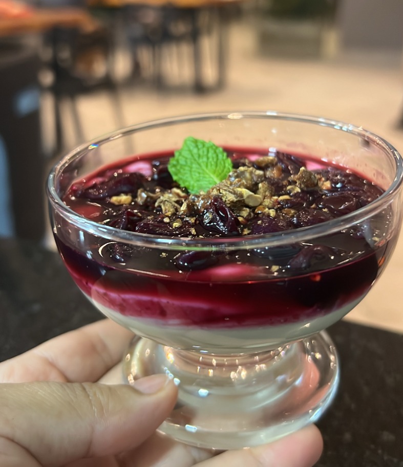 FFF6AF5E-F561-4F79-833E-6A202DC91D4C.jpeg FFF6AF5E-F561-4F79-833E-6A202DC91D4C.jpeg