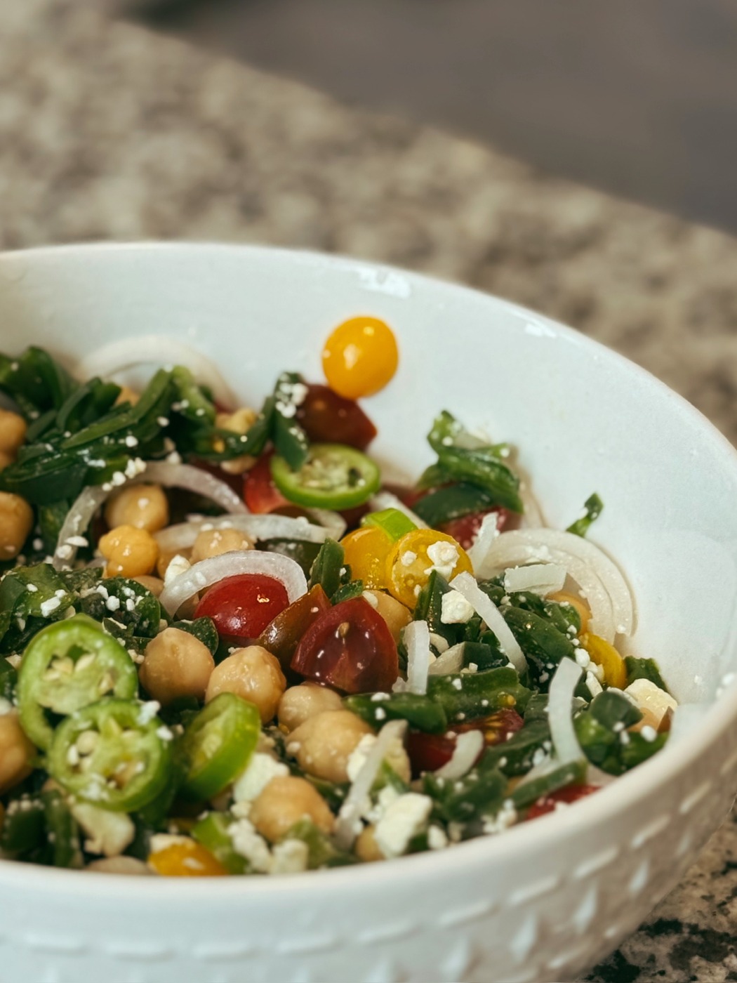 Tezza-2812.jpeg Tezza-2812.jpeg