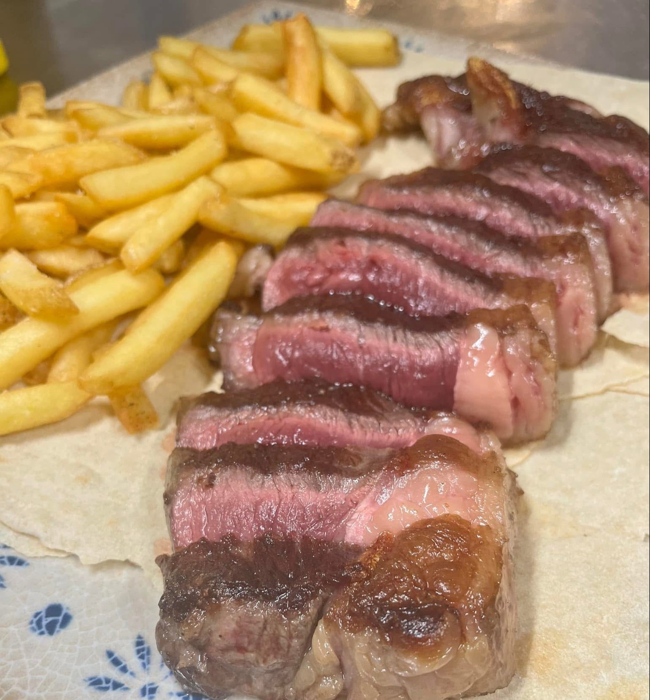 89FE9399-3DA1-49C7-942D-B60D035CCDE6.jpeg 89FE9399-3DA1-49C7-942D-B60D035CCDE6.jpeg