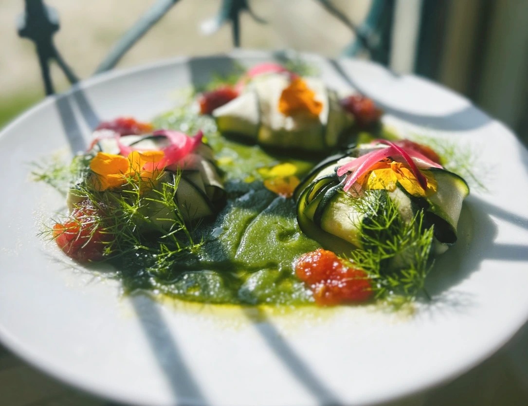 84F21E87-170D-4B22-858A-B69599935A36.jpg 84F21E87-170D-4B22-858A-B69599935A36.jpg