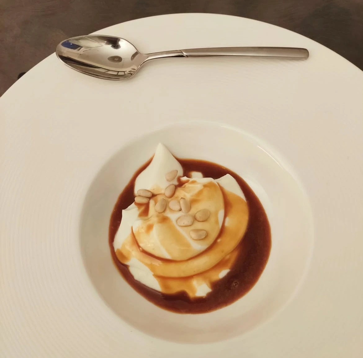 MOUSSE.jpeg MOUSSE.jpeg