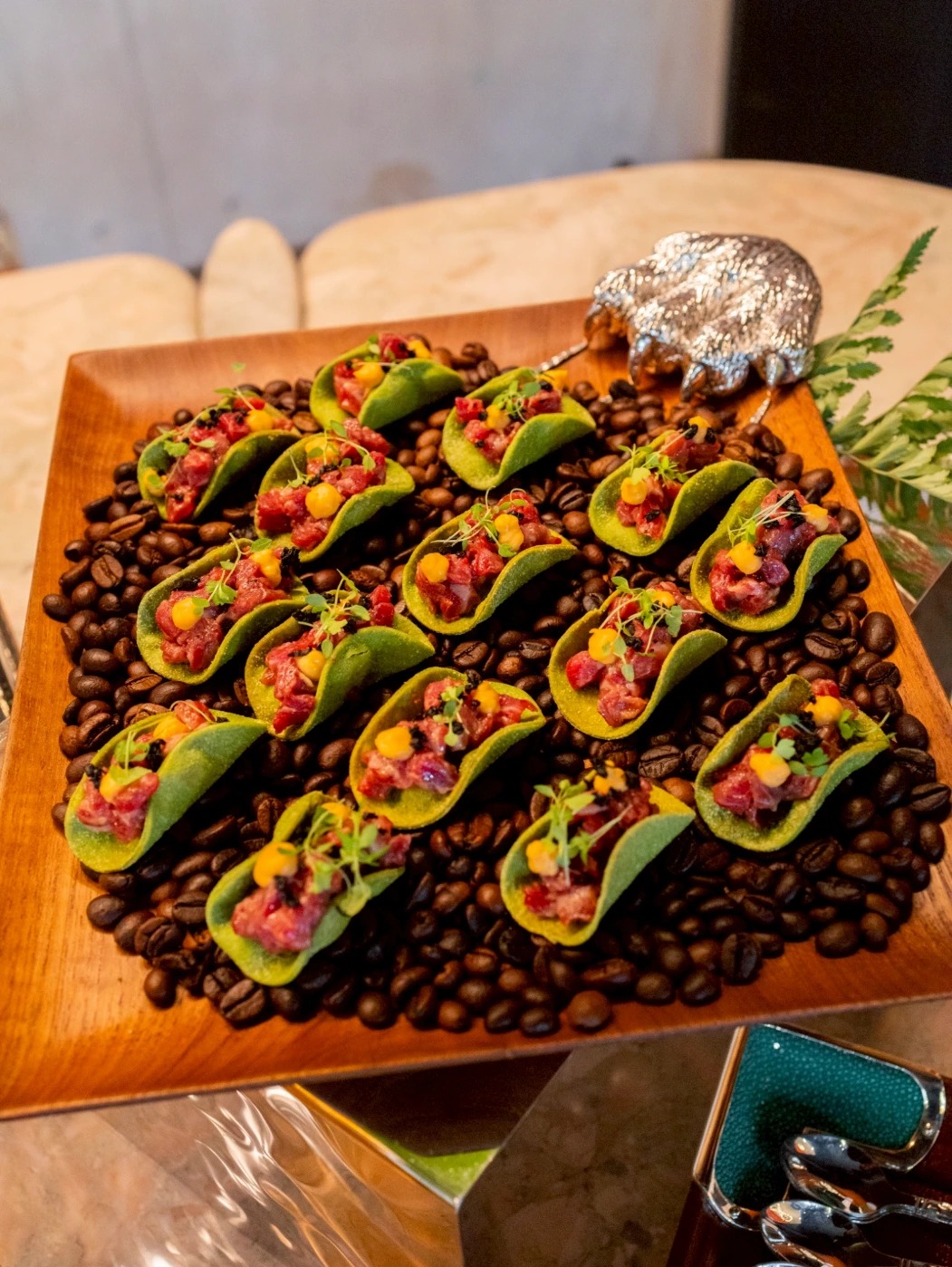 LINE_ALBUM_Canape_250910_5.jpg LINE_ALBUM_Canape_250910_5.jpg