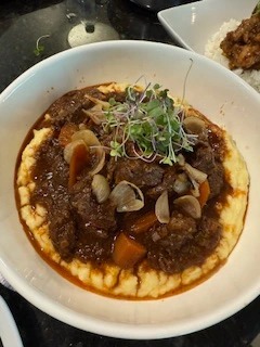 Beef Bourginon with Pickled Pearl Onions.jpg