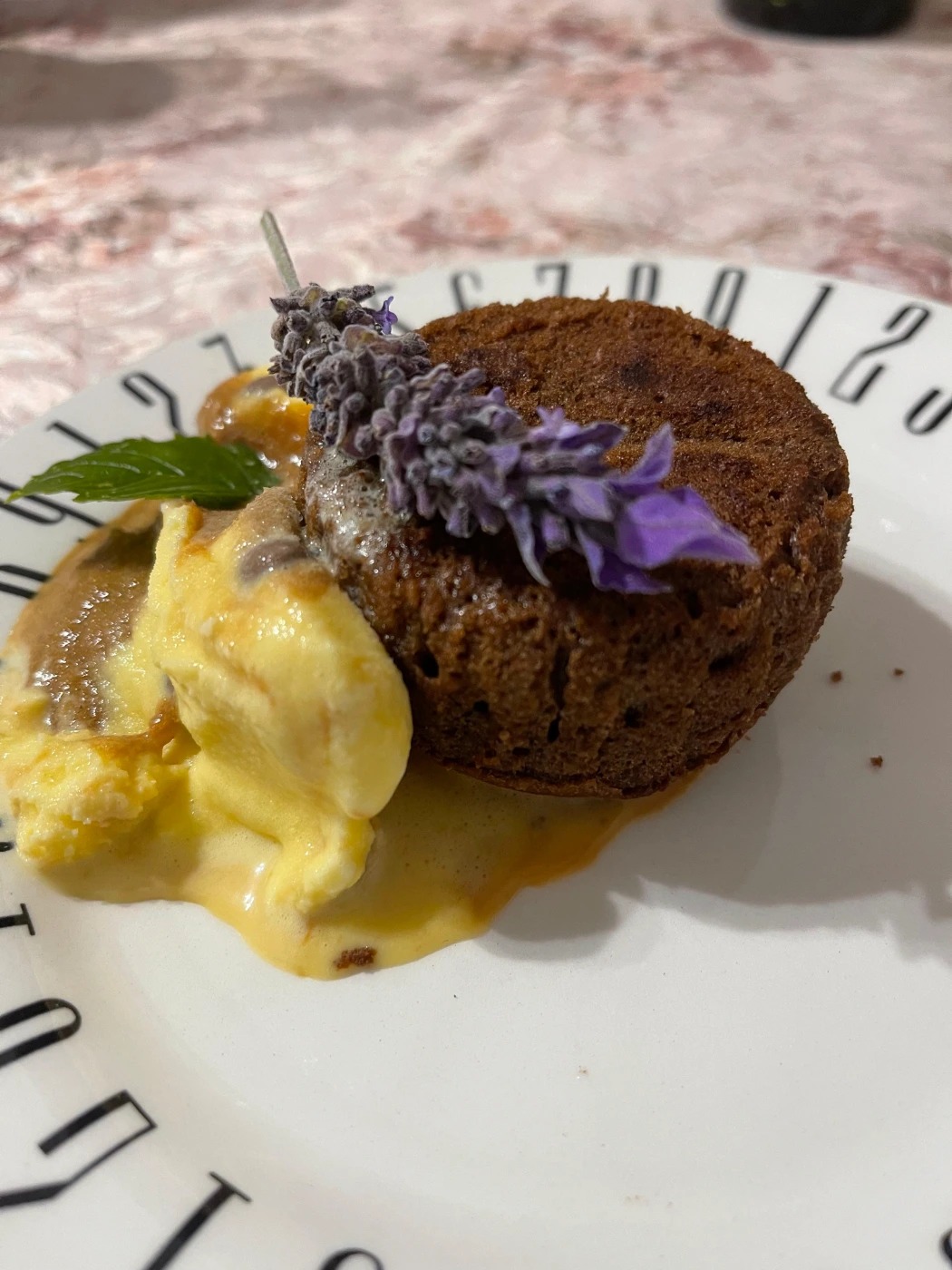 c5841d99-604f-4ba3-9d9a-dafd24a7ab3c-1_all_2327.jpg c5841d99-604f-4ba3-9d9a-dafd24a7ab3c-1_all_2327.jpg