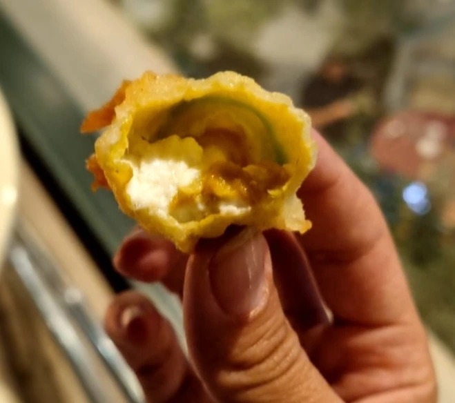 1000240195.jpg 1000240195.jpg