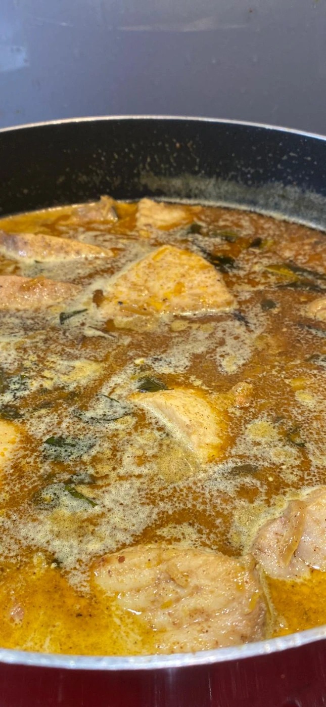 Tuna curry.jpg Tuna curry.jpg