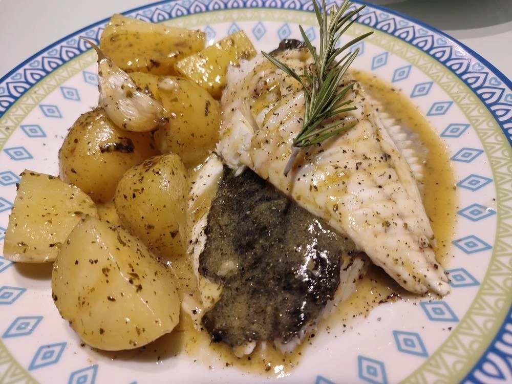 IMG_20250923_203600_684.jpg IMG_20250923_203600_684.jpg