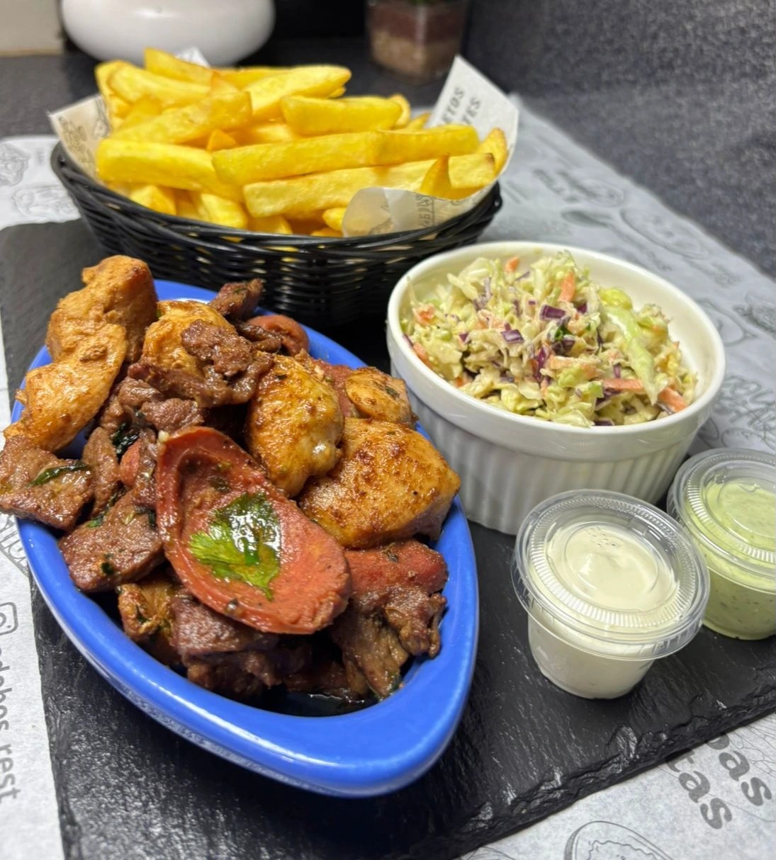 parrilla mixta venezolana.jpg parrilla mixta venezolana.jpg