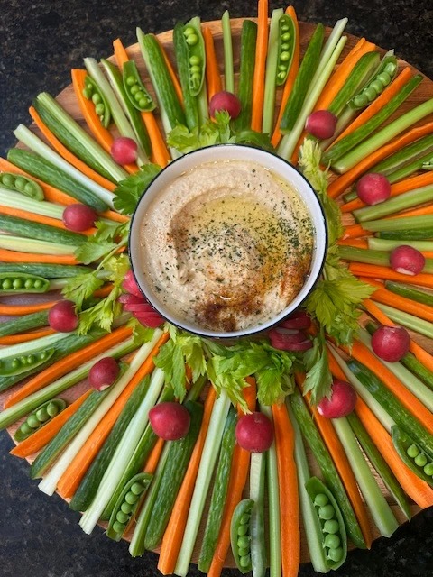 Hummus and veggies 2.jpg