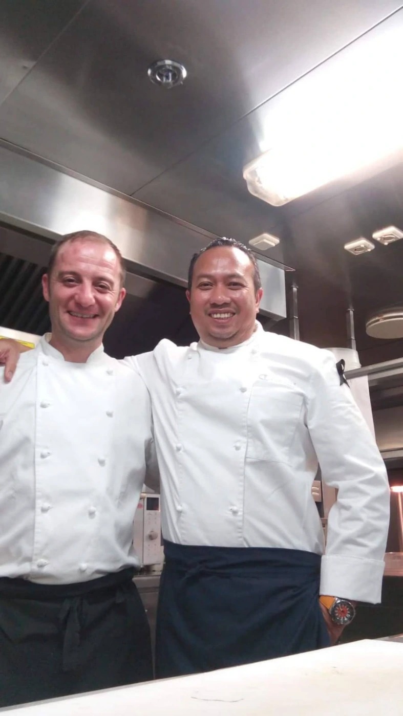 1000048242.jpg 1000048242.jpg