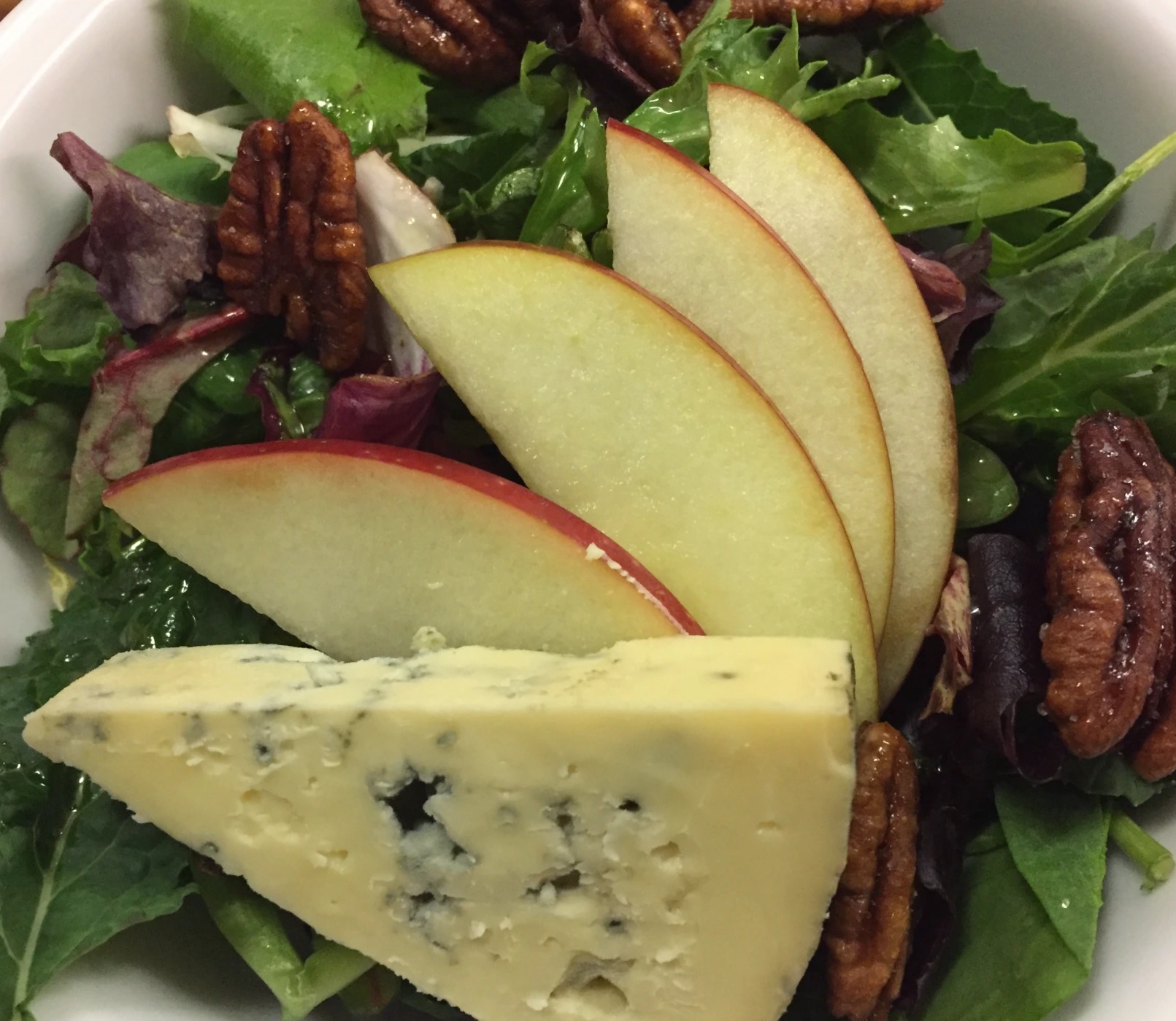 applesal.JPG applesal.JPG