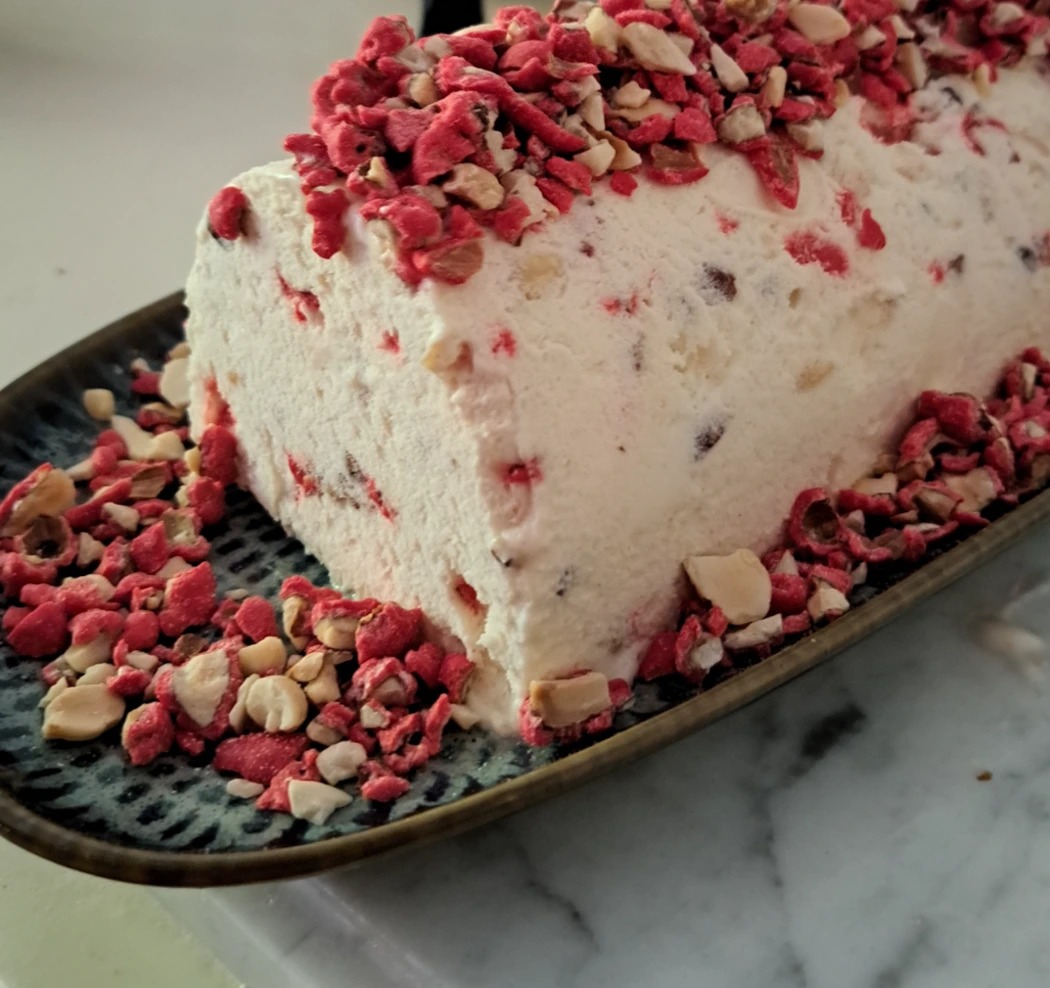 Nougat Glacé.jpg Nougat Glacé.jpg