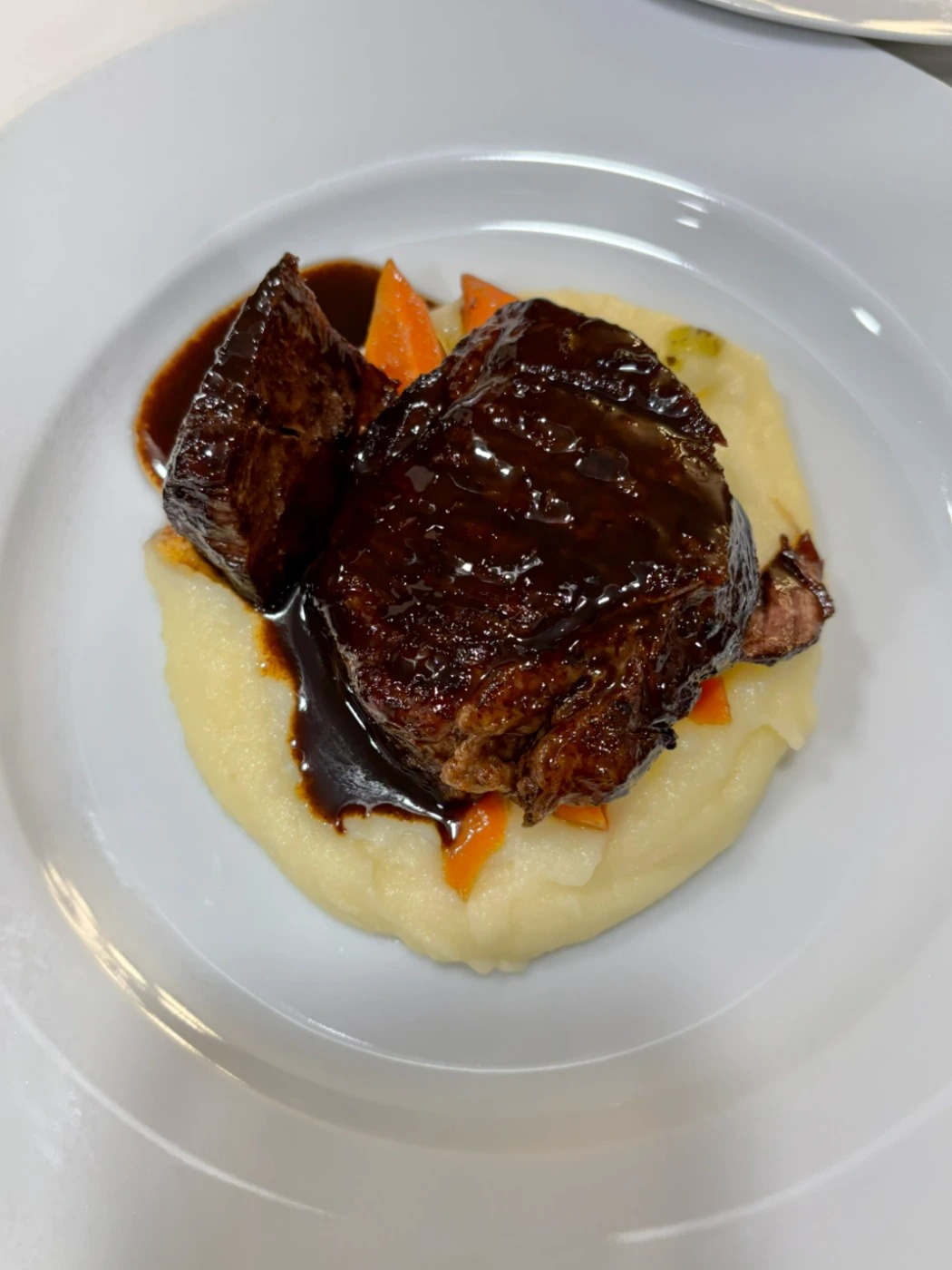 Braised Beef short rib.jpg Braised Beef short rib.jpg