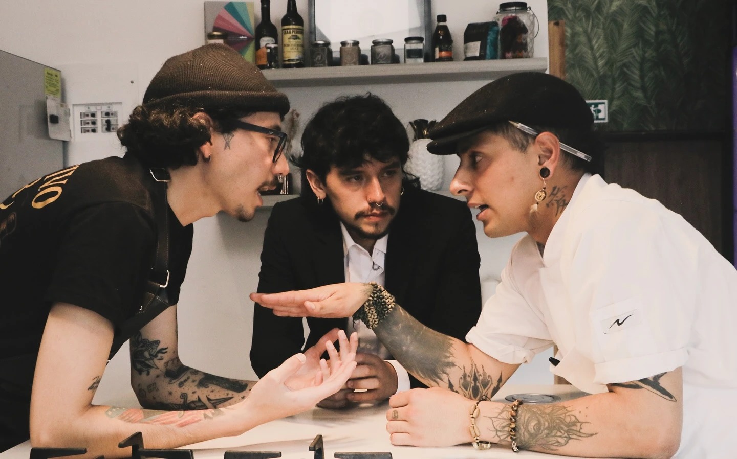 1045744.jpg 1045744.jpg