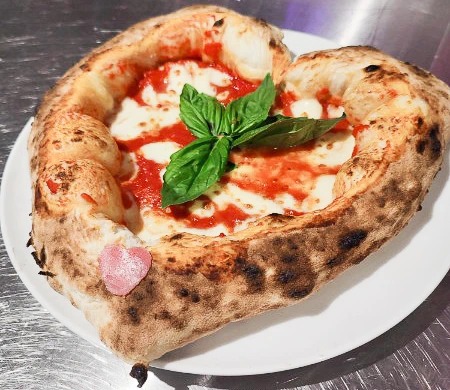 Pizza Gourmet Napoletana