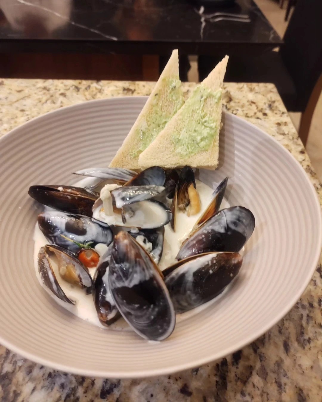 almejas.jpg almejas.jpg