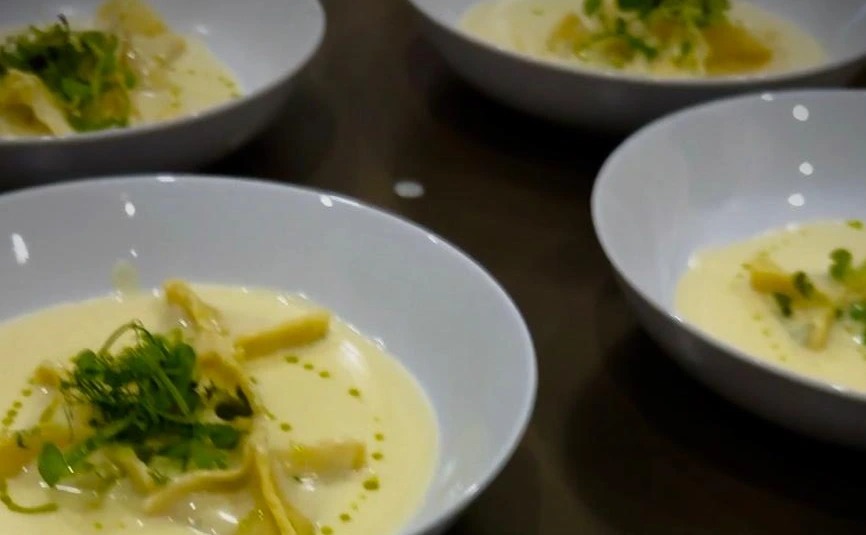 WhatsApp Image 2025-11-04 at 21.49.35_749376cf.jpg