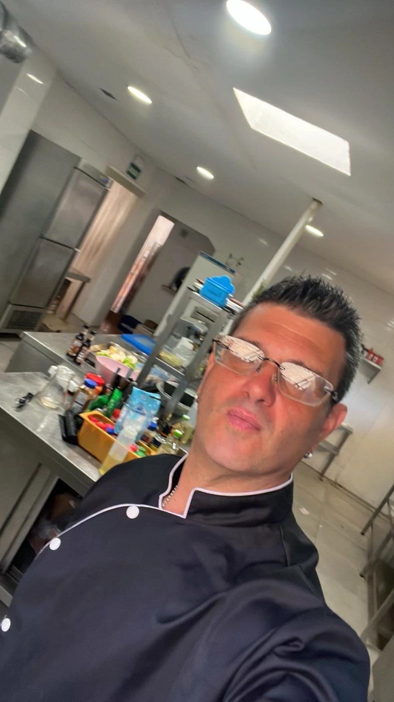 FOTO CHEF KURT BROMET.jpg