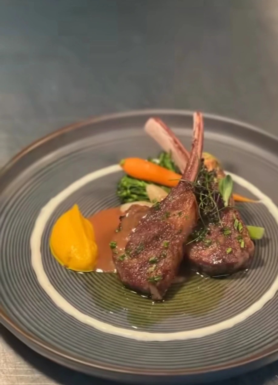 1000080081.jpg 1000080081.jpg