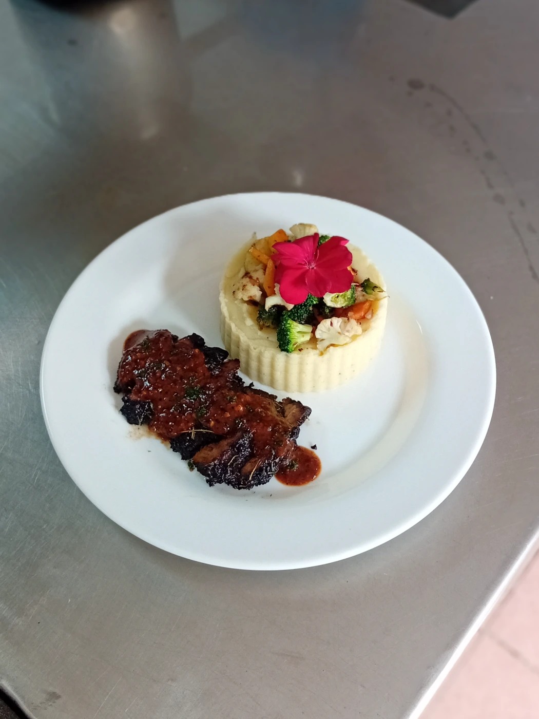 1000488269.jpg 1000488269.jpg