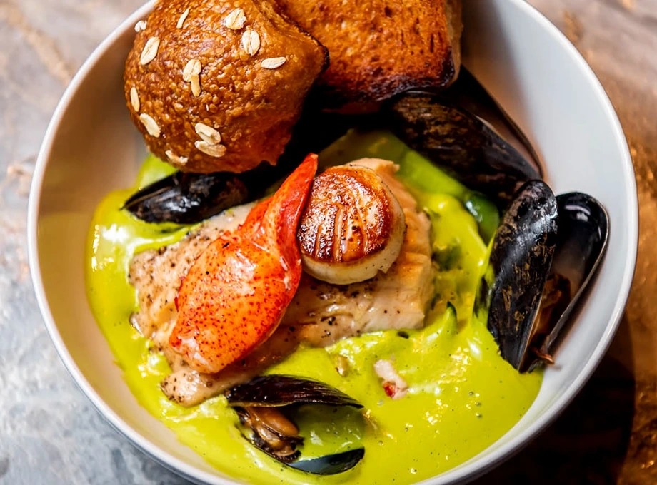 Hodge-Podge-Drift-1220x680-1.jpg Hodge-Podge-Drift-1220x680-1.jpg