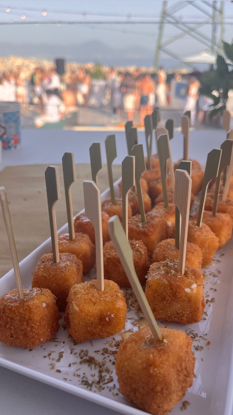 CD9DAB00-37BB-44D5-88F2-69DD8870A2ED.jpeg CD9DAB00-37BB-44D5-88F2-69DD8870A2ED.jpeg