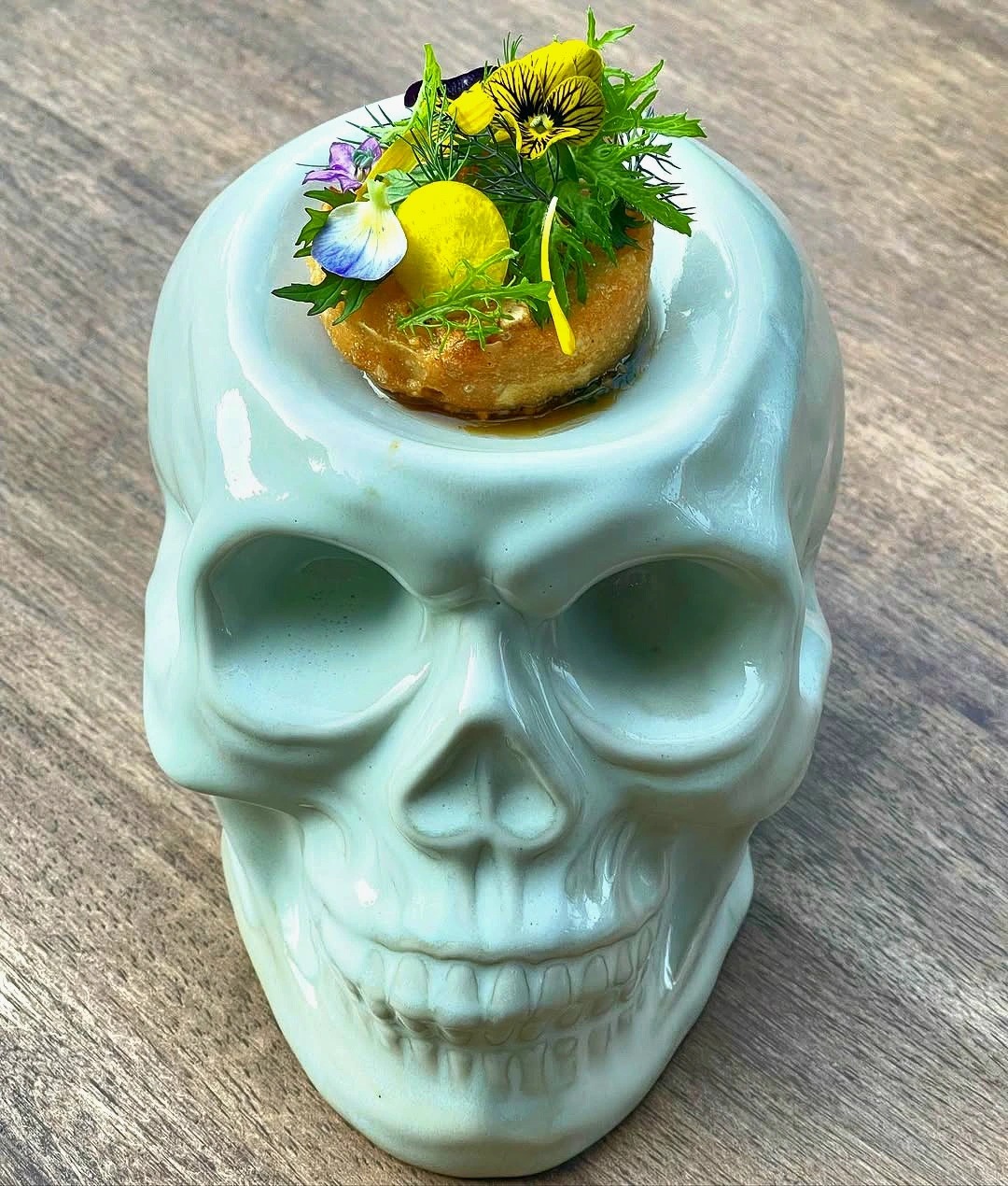 ตือคาโค - inspiration is all around .. Ceramic from @maggistudio Thank you to @greensgarden ..#g.jpg