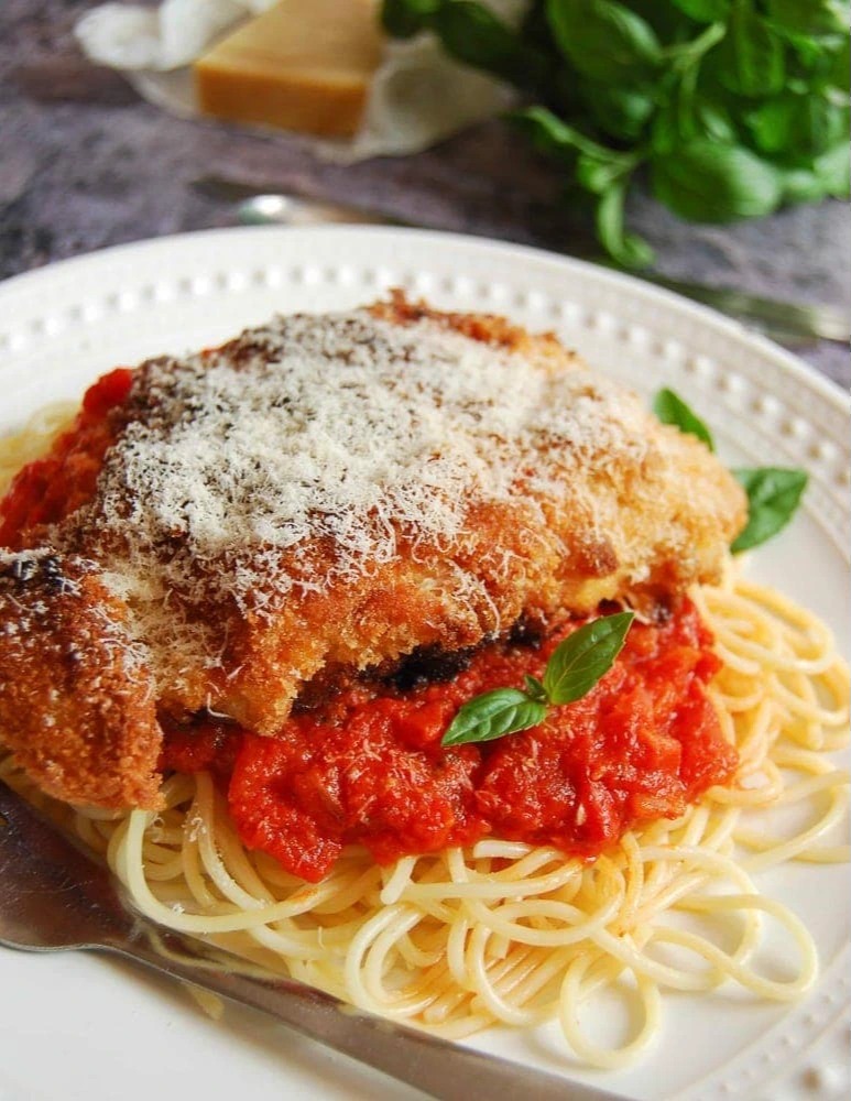 chicken-milanese-with-spaghetti.jpg