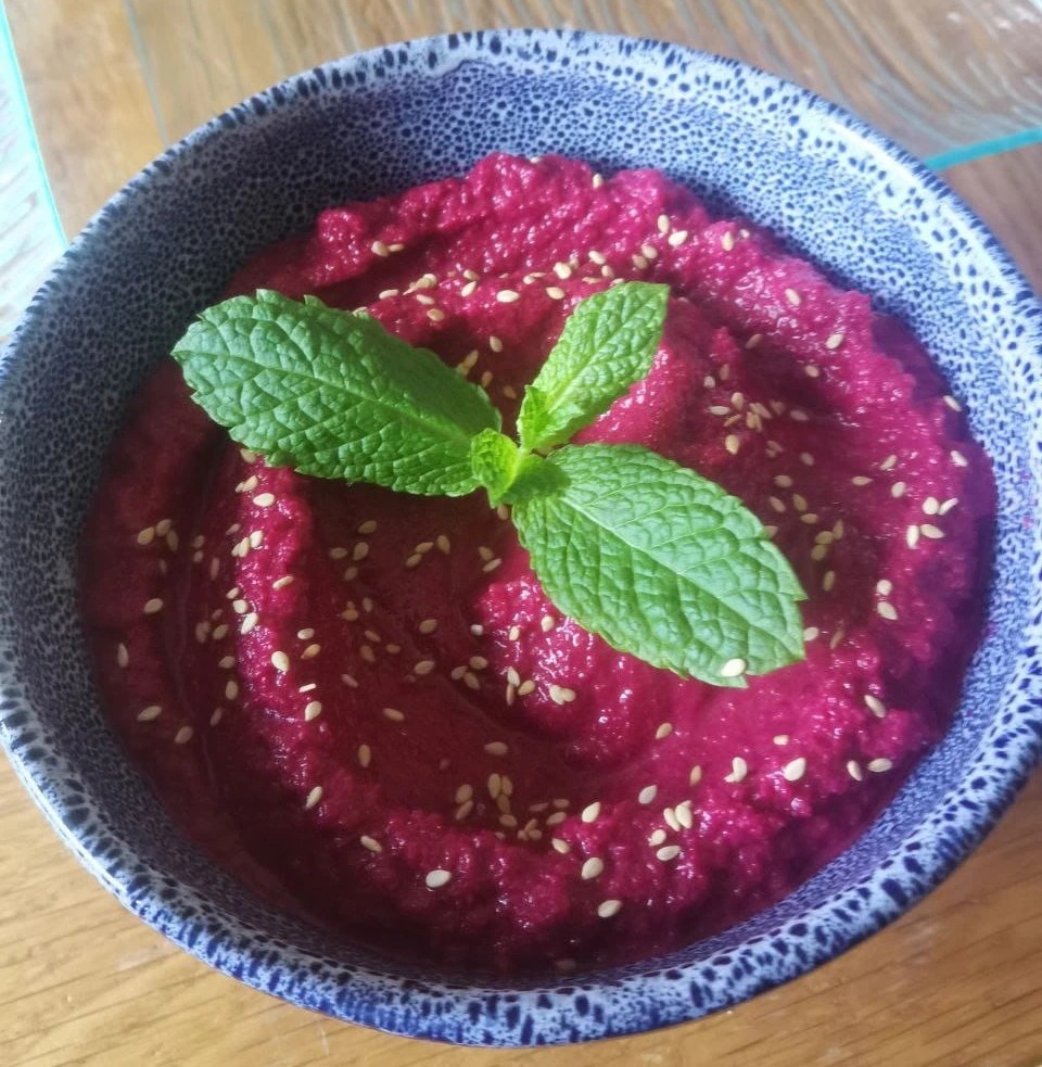 Beatroot hoummous.jpg