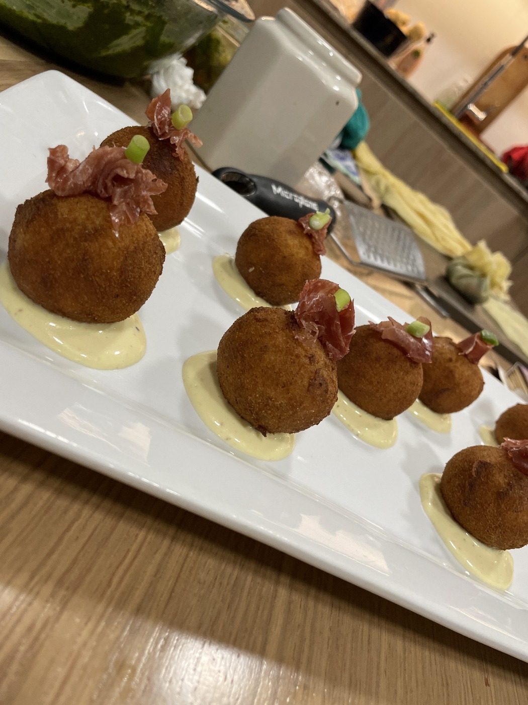 1081629.jpg 1081629.jpg