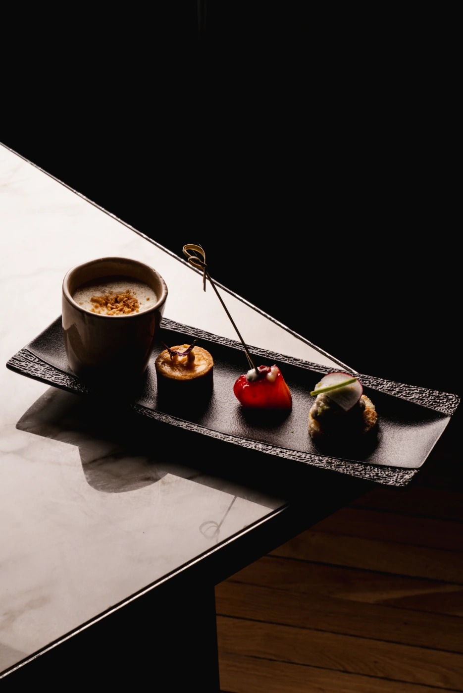 48_17112025_DINER_17NOV_SADIK SANS VOLTAIRE.jpg