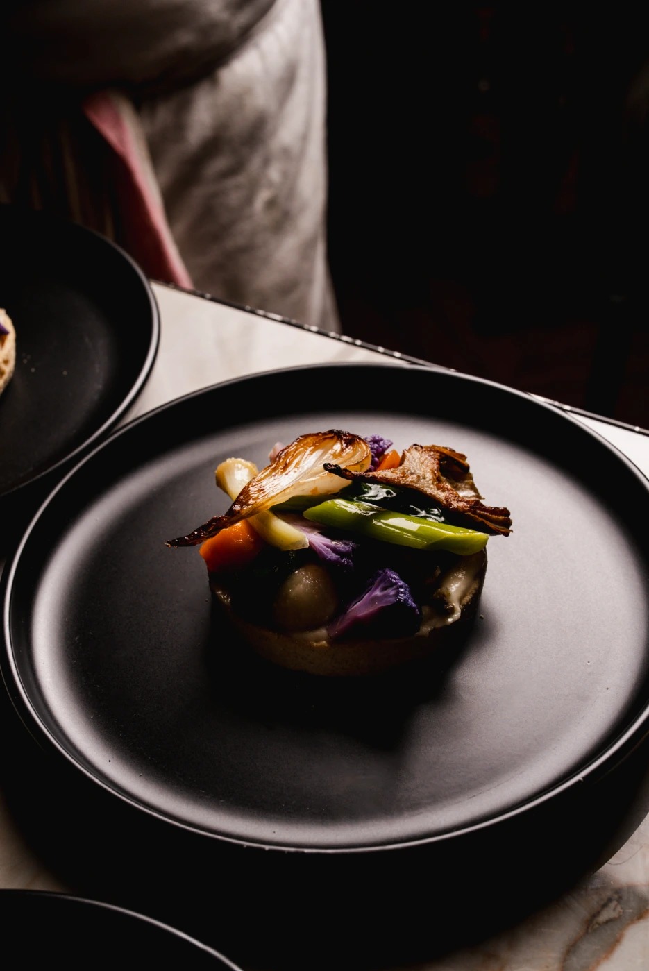 89_17112025_DINER_17NOV_SADIK SANS VOLTAIRE.jpg