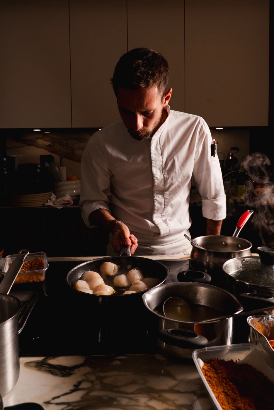 58_17112025_DINER_17NOV_SADIK SANS VOLTAIRE.jpg