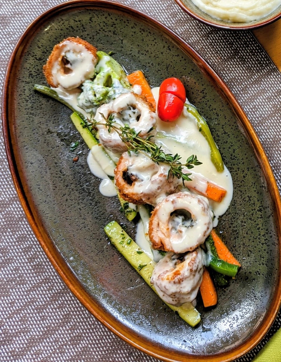 WhatsApp Image 2025-11-28 at 12.08.55.jpeg