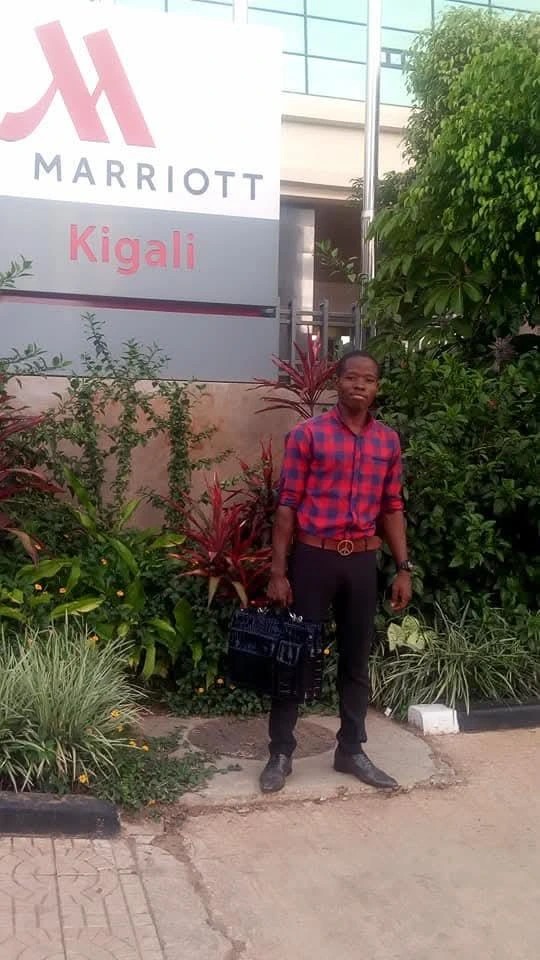 1000066585.jpg 1000066585.jpg