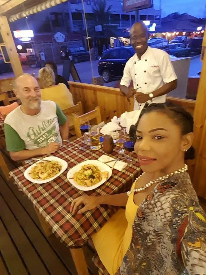 1000066600.jpg 1000066600.jpg