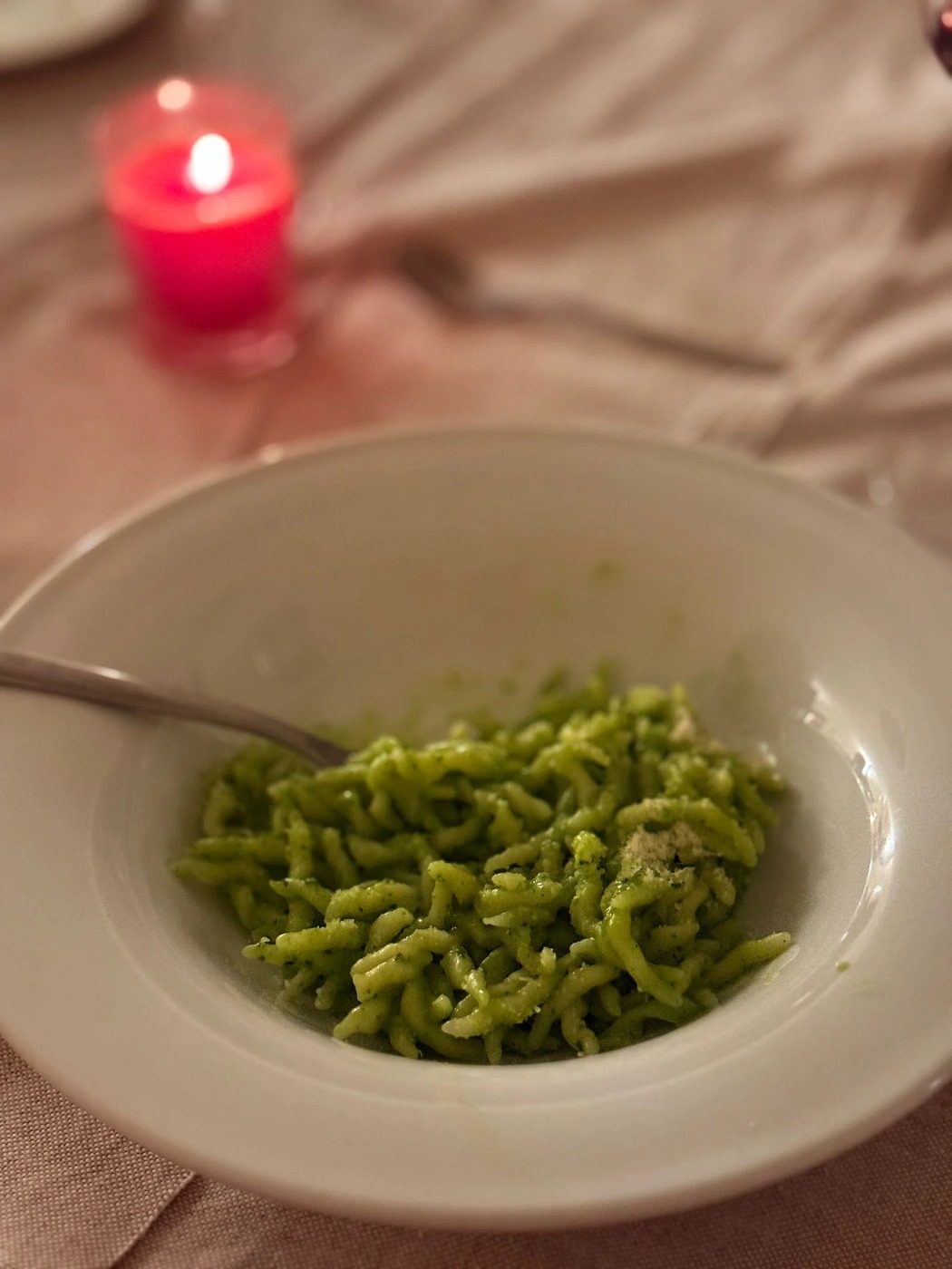 Trofie al pesto di basilico (Trofie with homemade basil pesto).jpeg