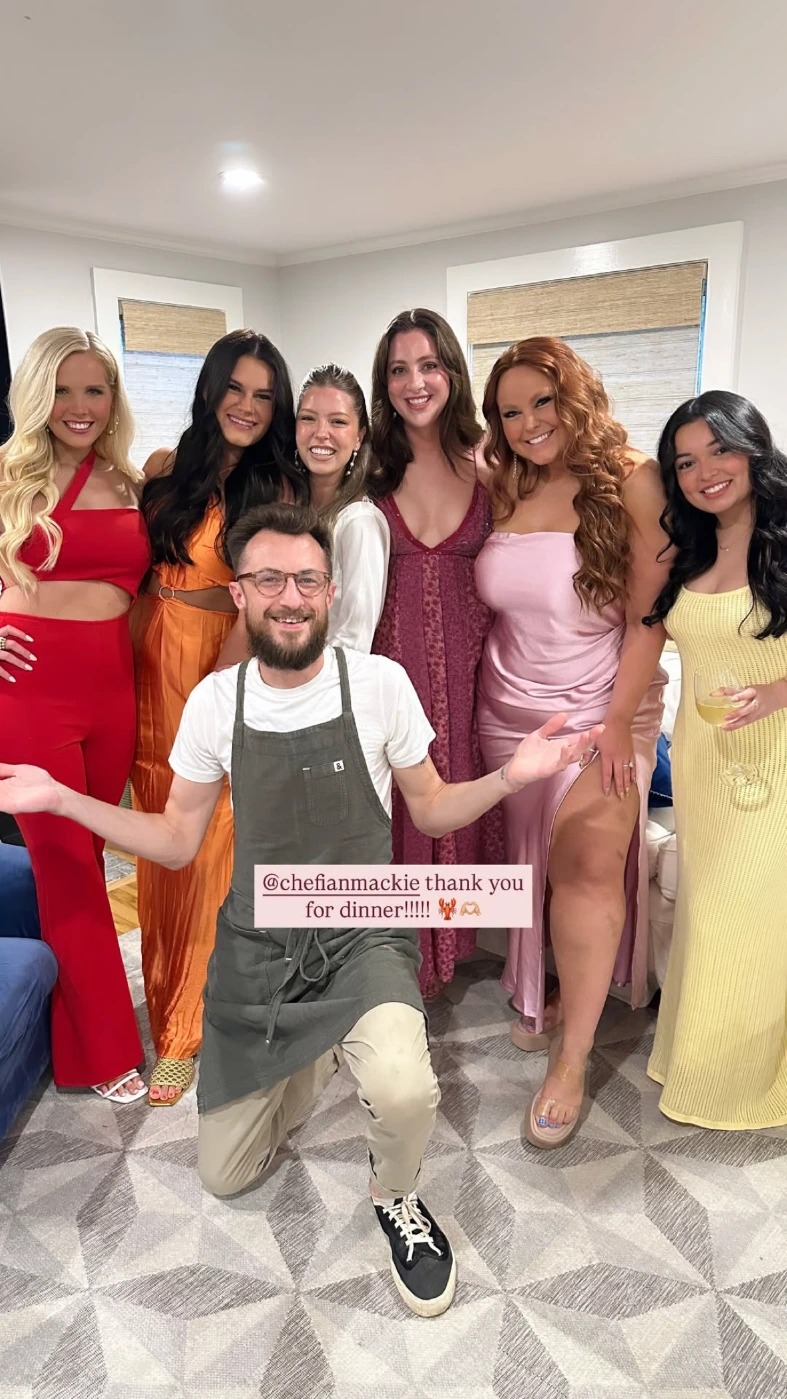 BACH PARTY PHOTO 25.JPG BACH PARTY PHOTO 25.JPG