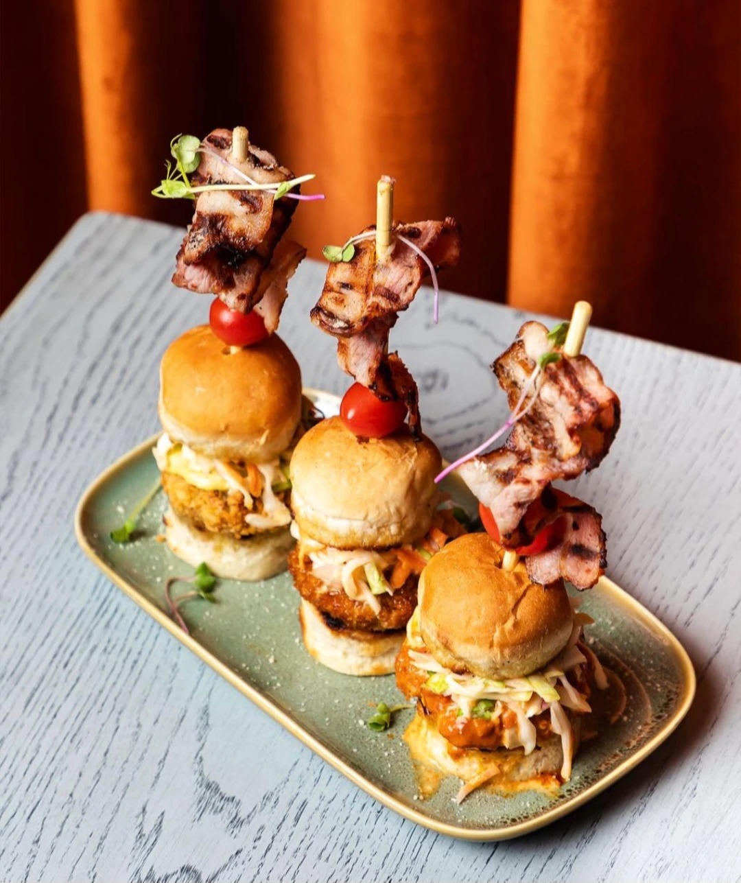 1000831243.jpg 1000831243.jpg