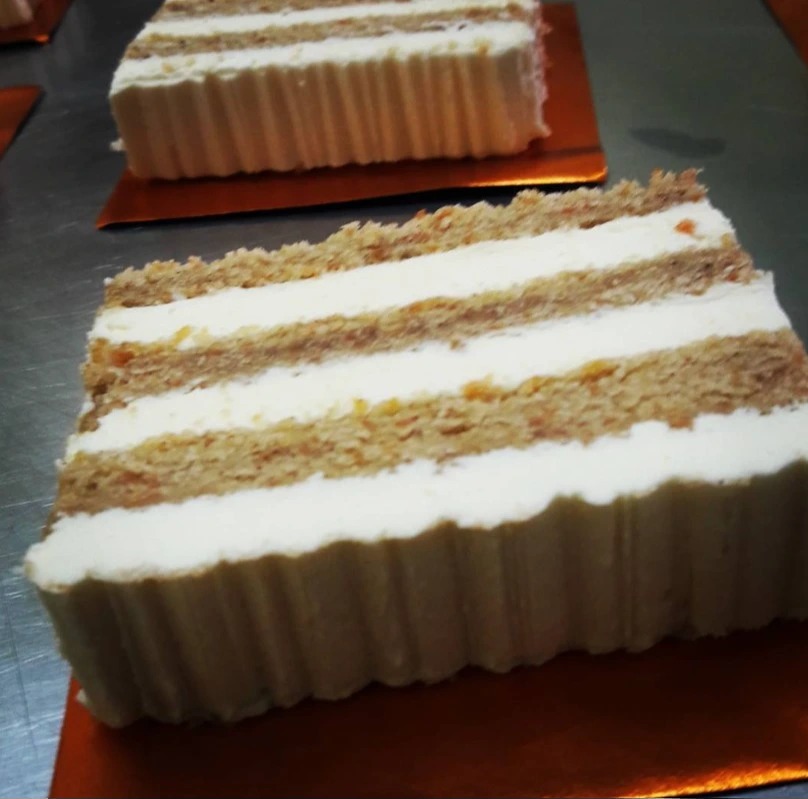 Carrot Cake Gateau_CHOCARLAT.jpg Carrot Cake Gateau_CHOCARLAT.jpg