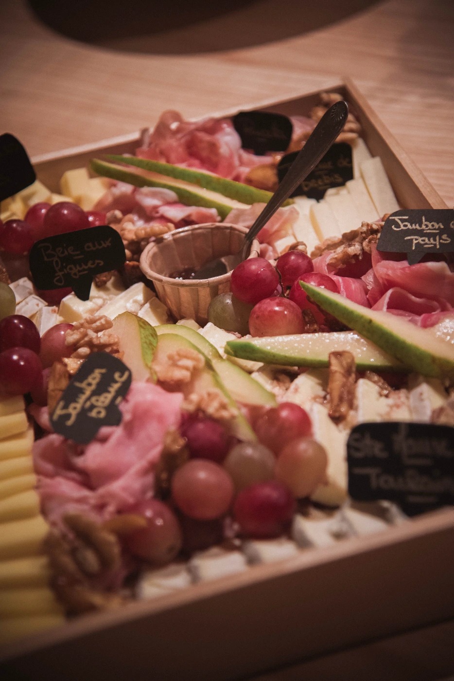 Plateau May'gnetic.png Plateau May'gnetic.png