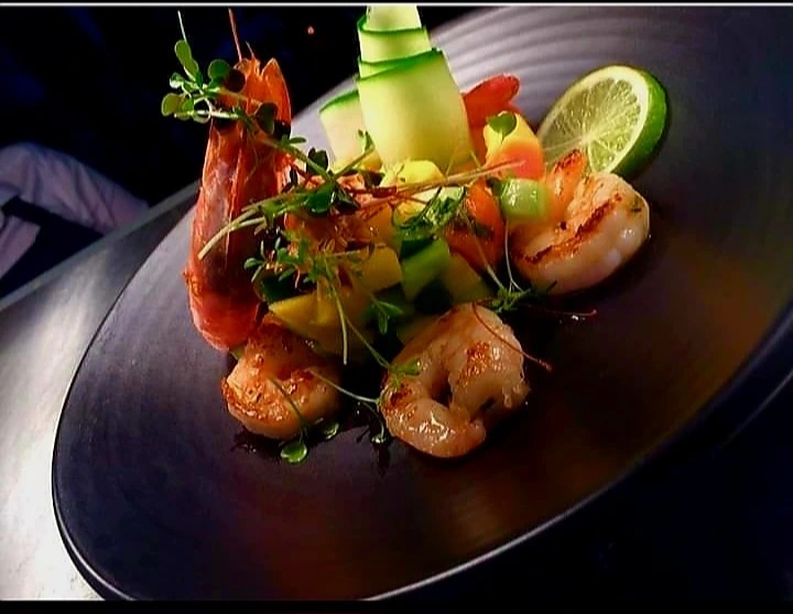 1102431.jpg 1102431.jpg