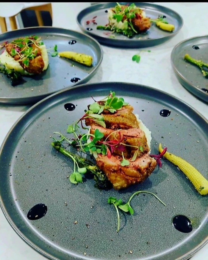 1102435.jpg 1102435.jpg