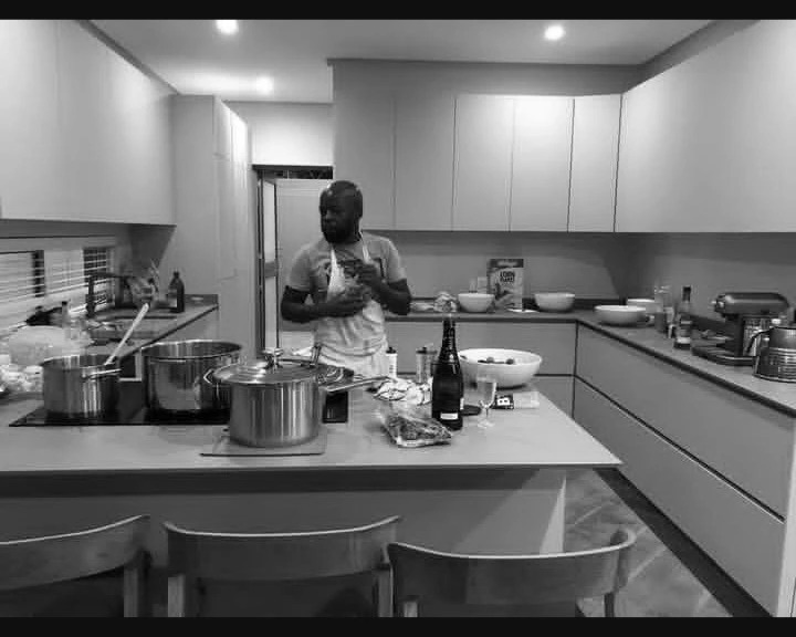 1000353596.jpg 1000353596.jpg